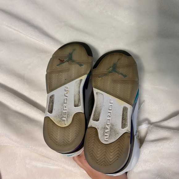 Jordan 5 - Picture 3 of 6